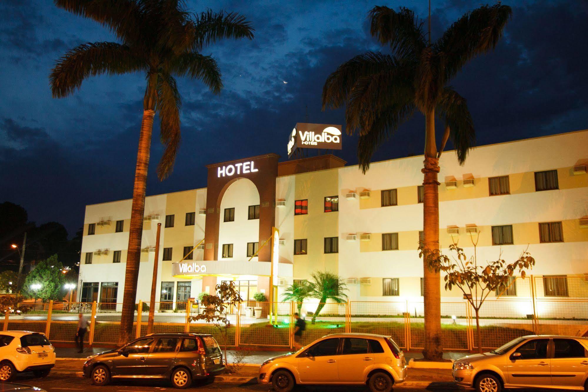 Villalba Hotel อูเบร์ลังเจีย ภายนอก รูปภาพ