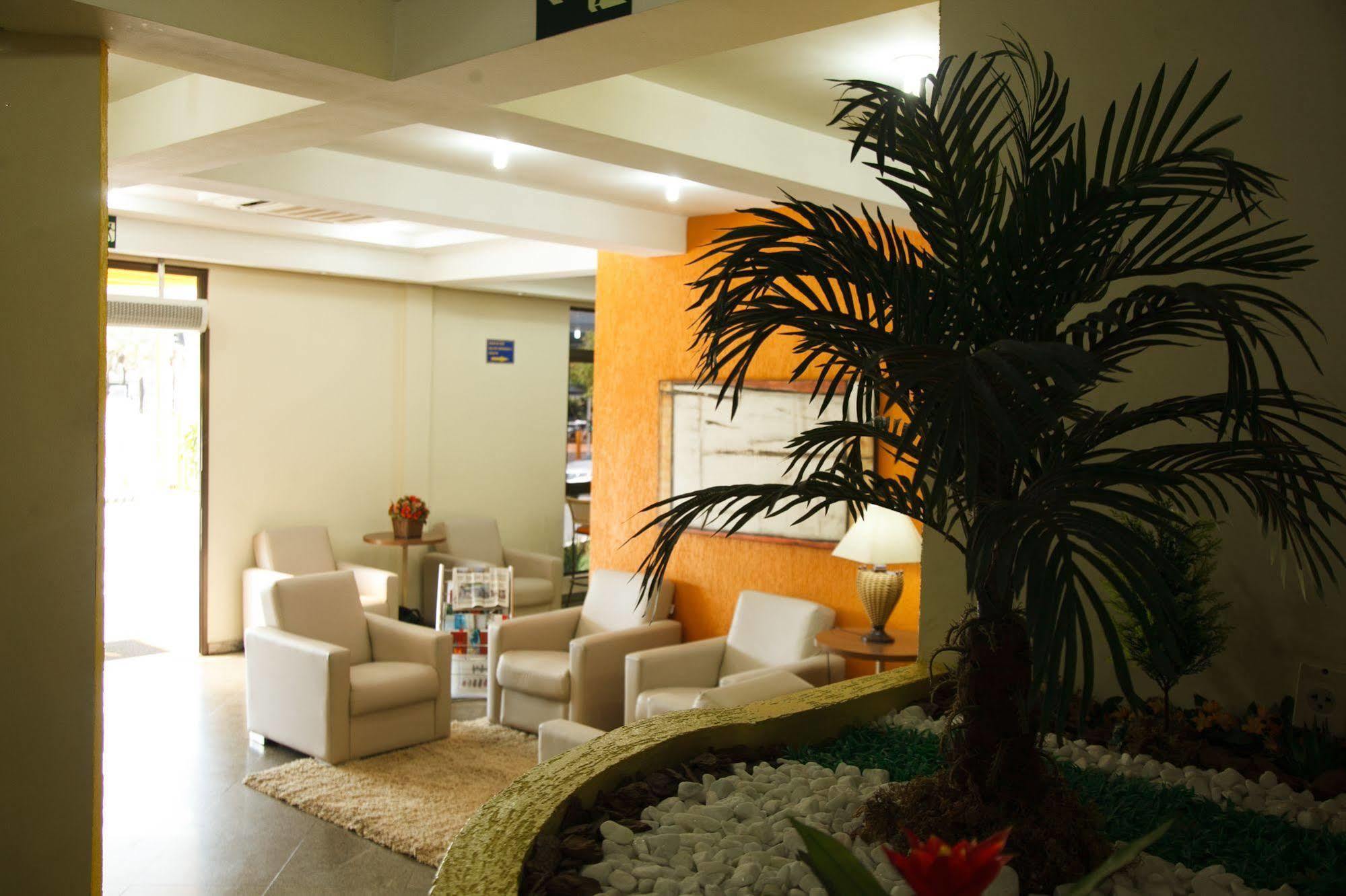 Villalba Hotel อูเบร์ลังเจีย ภายนอก รูปภาพ